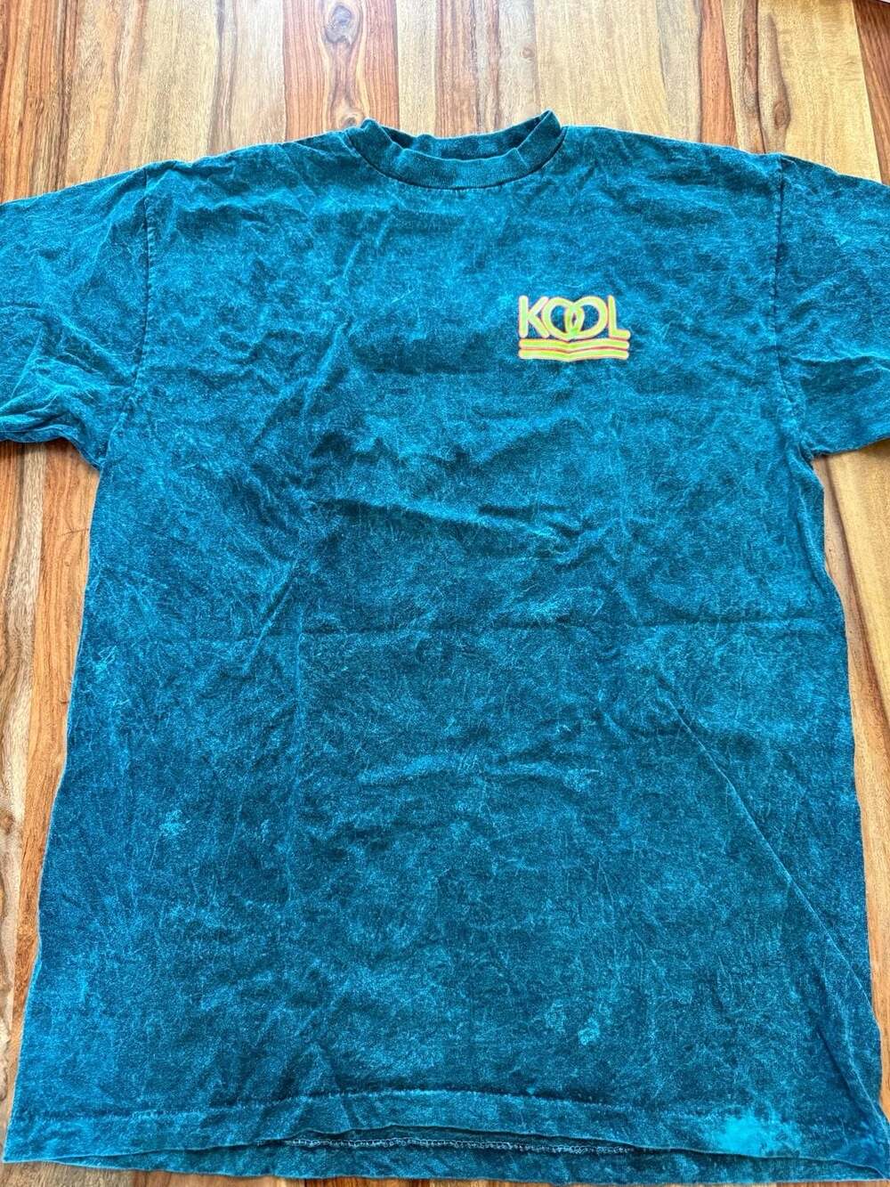 Vintage 90s KOOL Cigarettes Mineral Washed Neon Logo T-Shirt XL